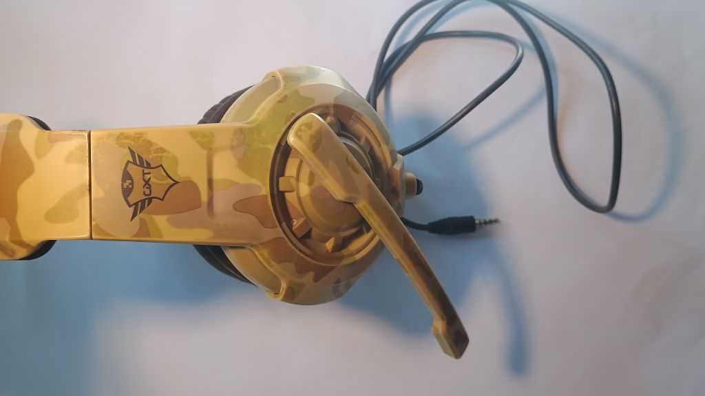 Продавам геймърски слушалки GXT