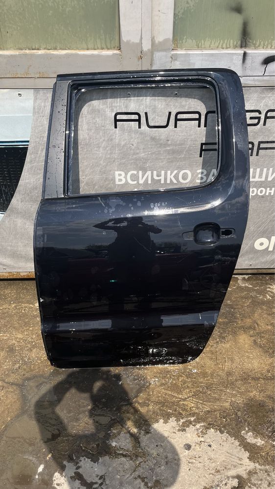4 броя задна лява и 2 броя задна дясна врата VW Amarok 2010-2016