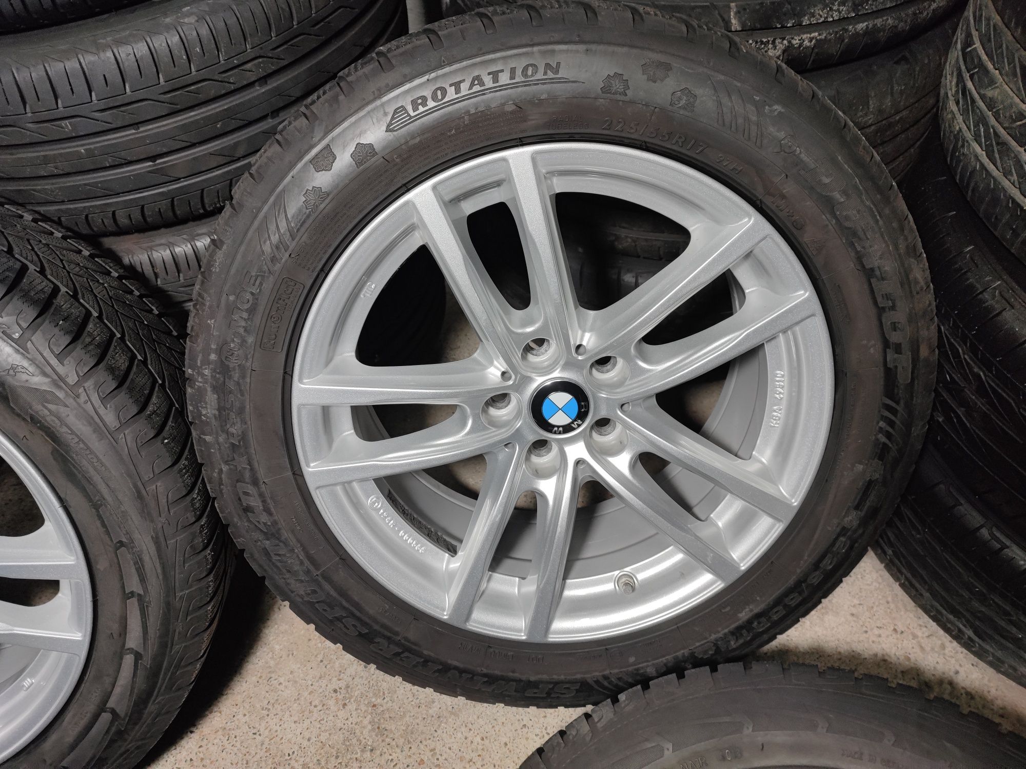 Jante originale BMW G30 G31 225 55R17 iarna Dunlop 2022