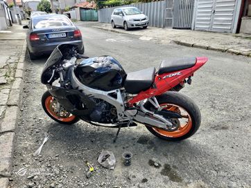 Honda CBR 919 99г