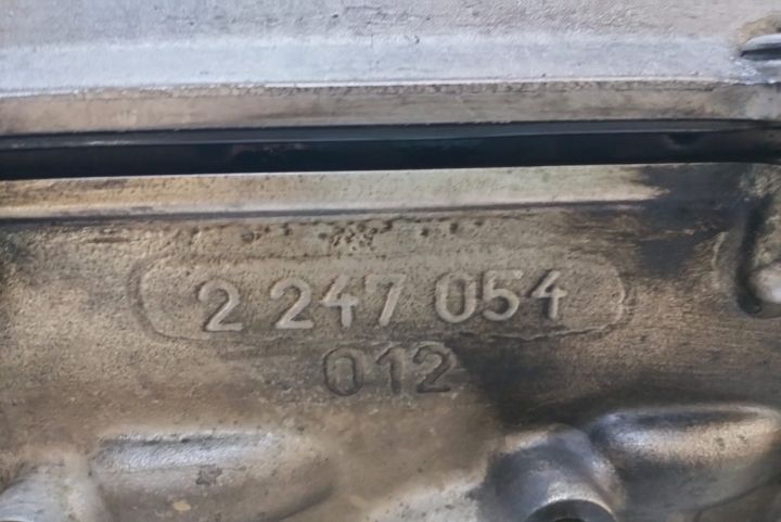 Chiulasa 2.5 TDS 2247054 BMW Seria 7 E38 seria