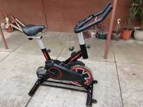 Bicicleta fitness noua