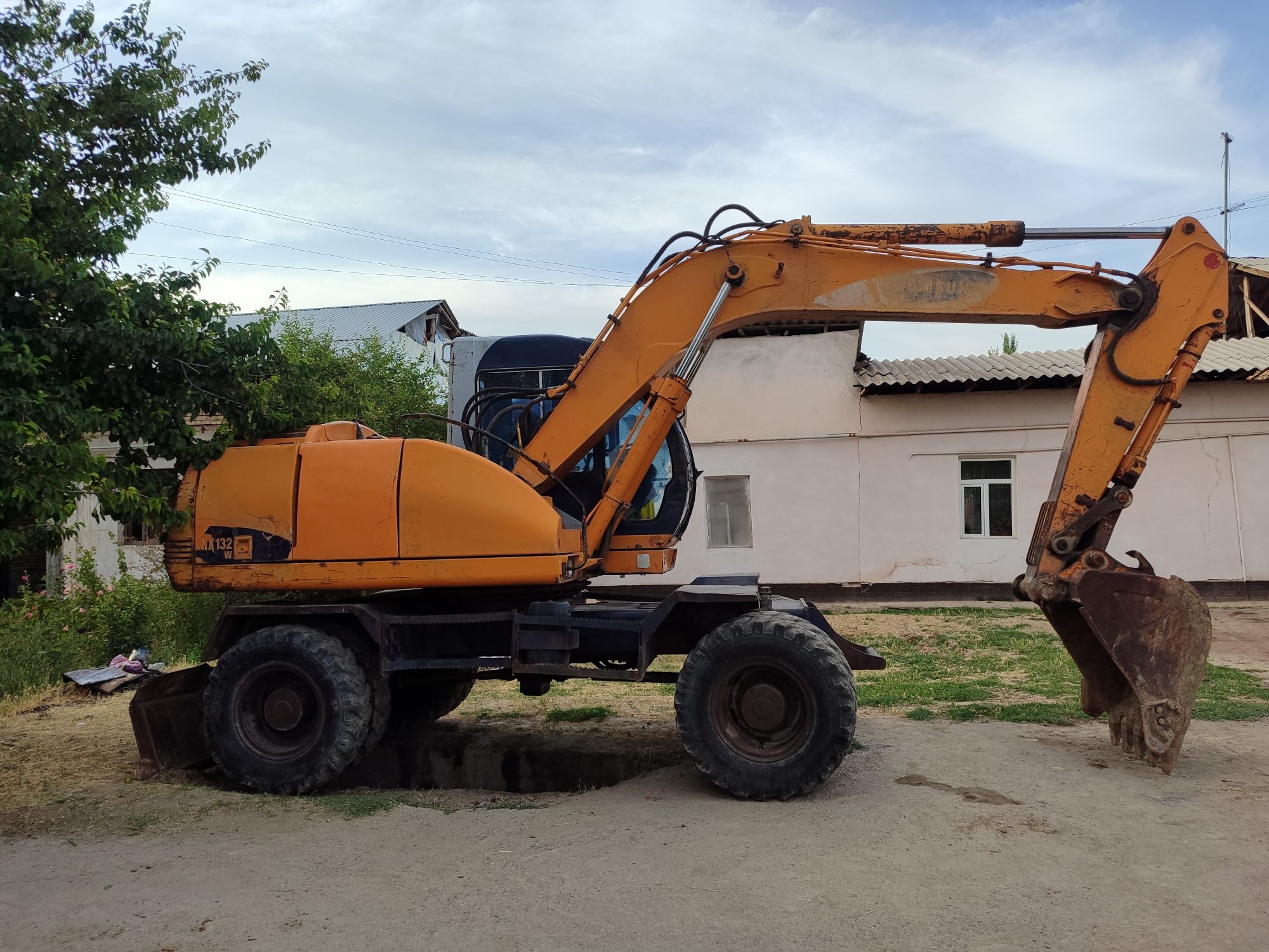Samsung MX132W ekskavator