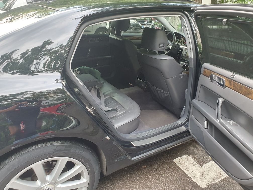 Volkswage Phaeton