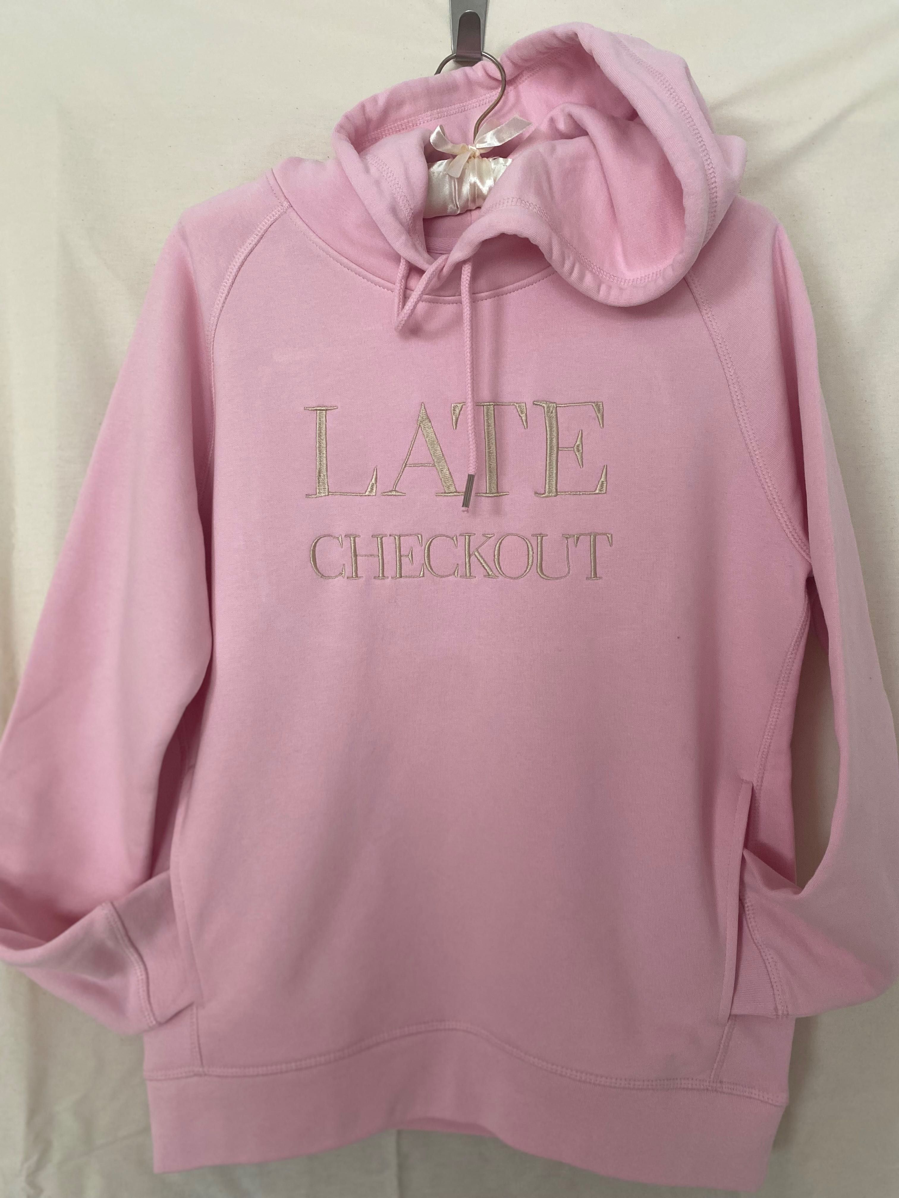 Бродиран суитшърт, бледо розов, ‘Late Checkout’, S размер