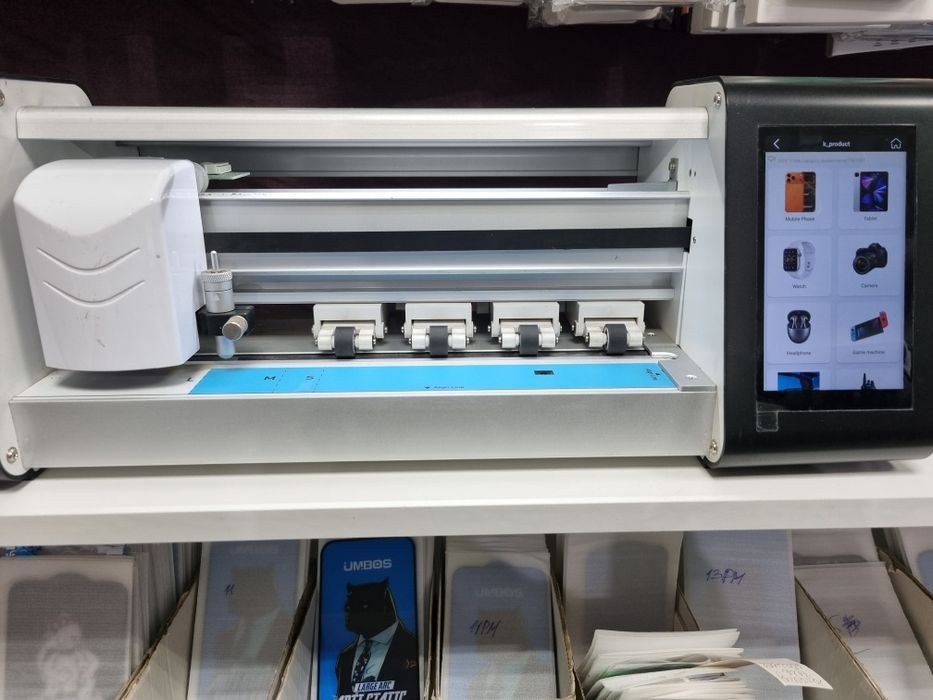 Плоттер для резки гидрогелевых плёнок AKC ITCUT-13 180T