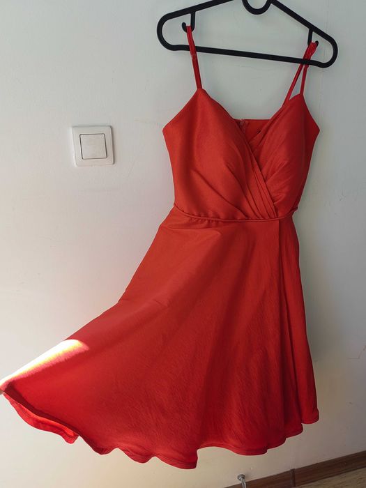 Официална рокля - червена crepe