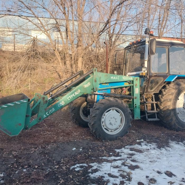 Тракттор 952.2  продам