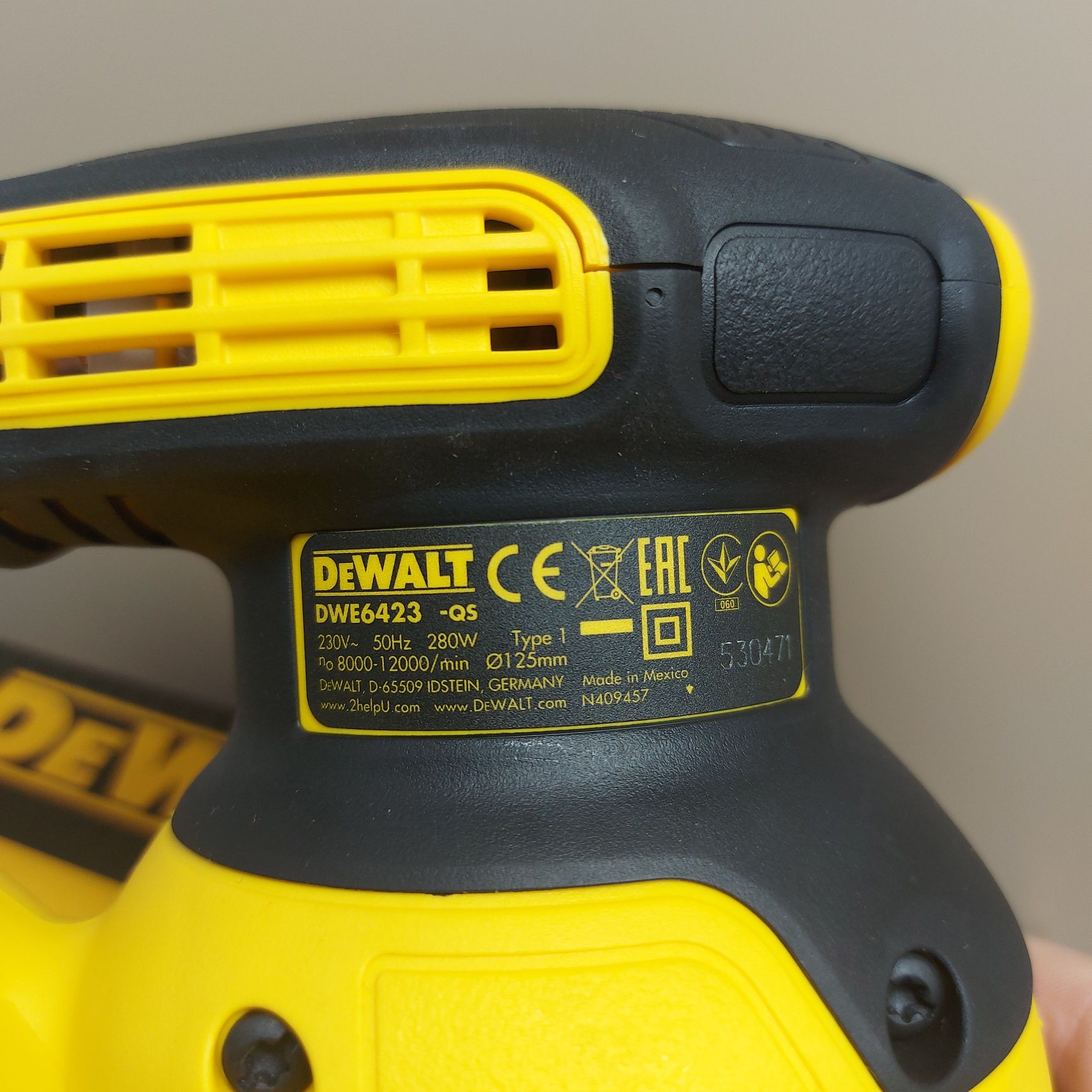 Нов ротационен виброшлайф Dewalt DWE6423