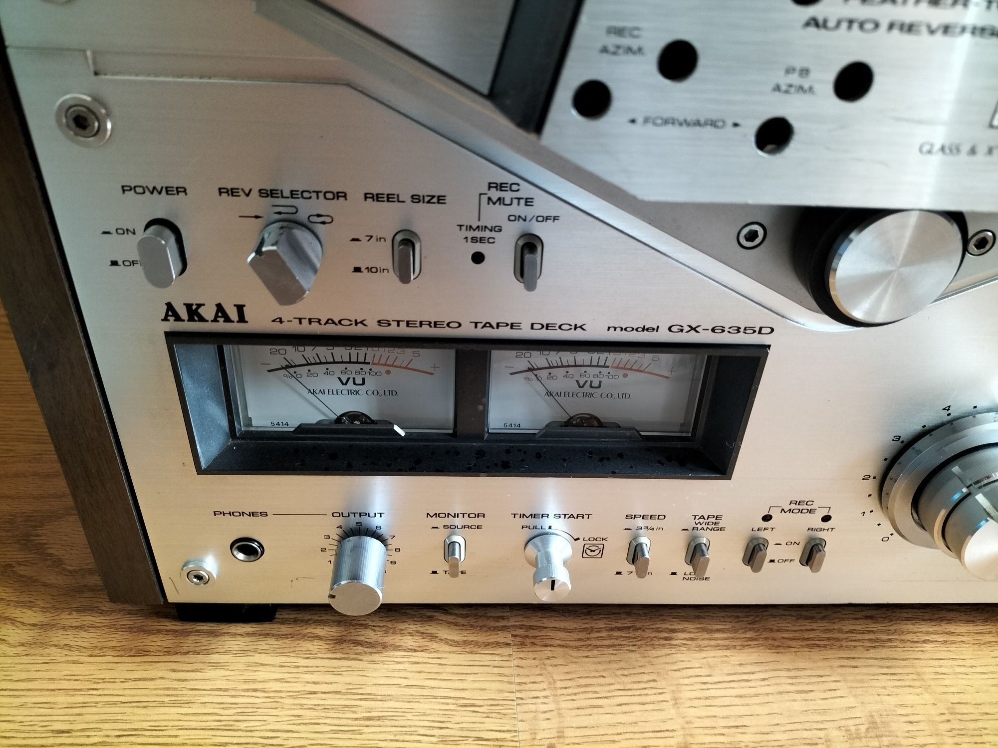 Vând Magnetofon Akai GX635D