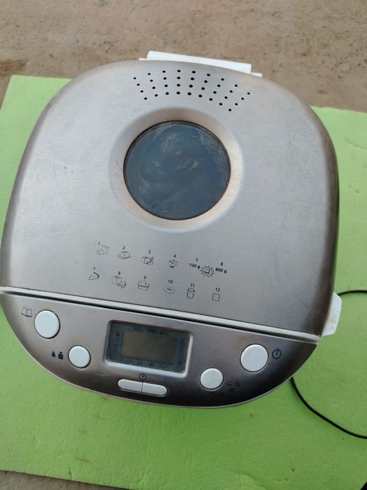 Техника для кухни бу хлебопечка и блендер