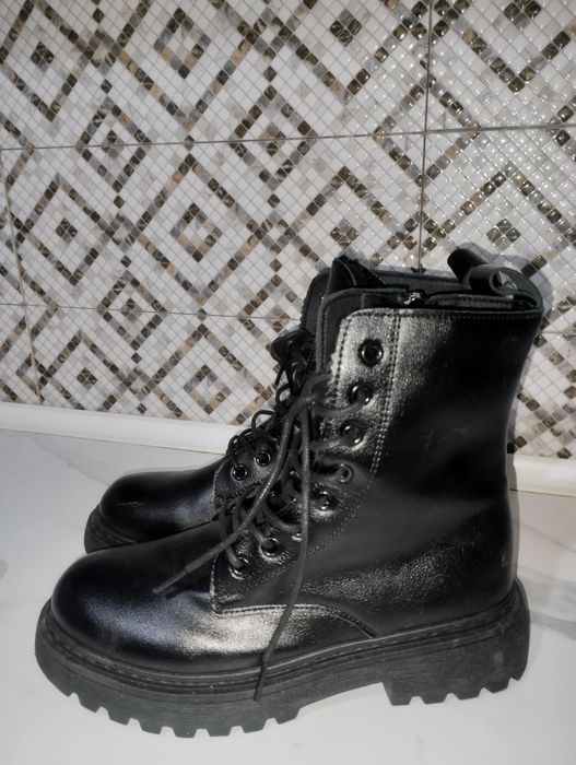 Продам сапоги демисезонные