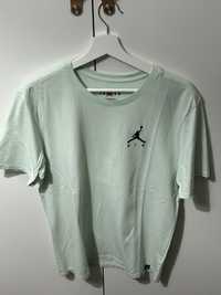 Tricou Jordan (Nu Adidas, Puma)