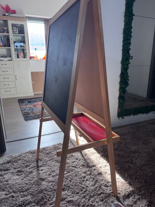 SALET de desenat  pentru copii