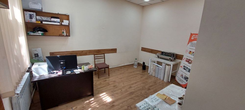 Продается квартира на Дархане вдоль дороги 1 этаж