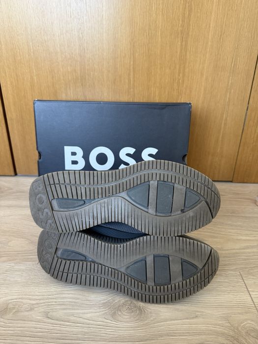 BOSS спортни обувки маратонки