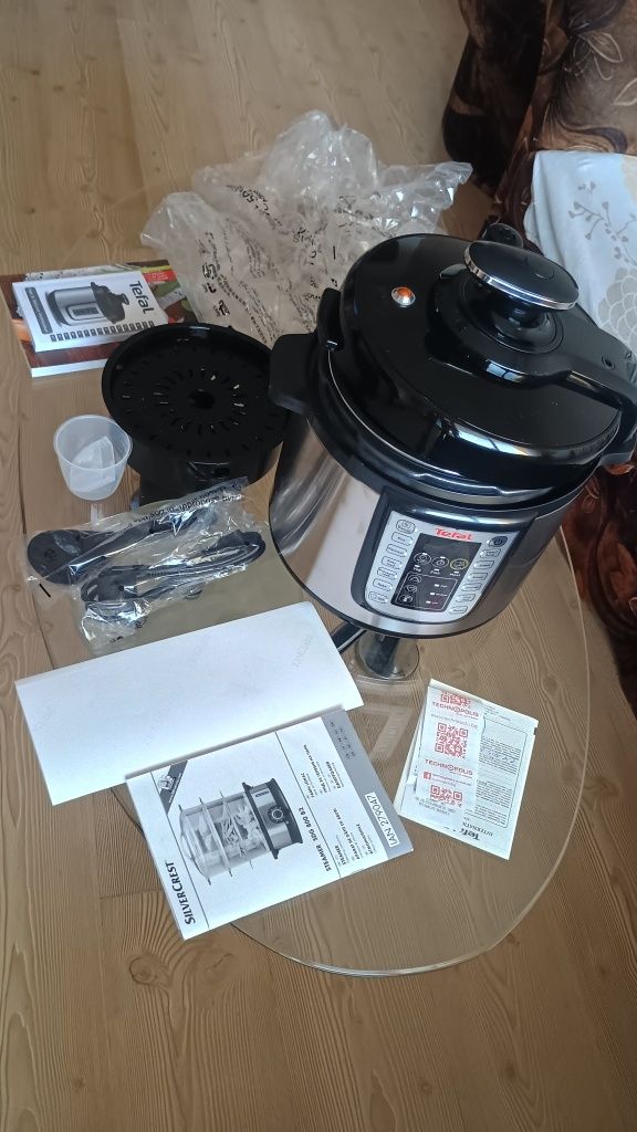 Мултикукър Tefal CY505EEO