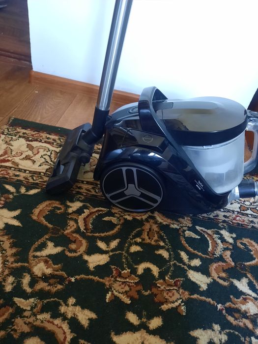 Пылесос в хорошем состояний