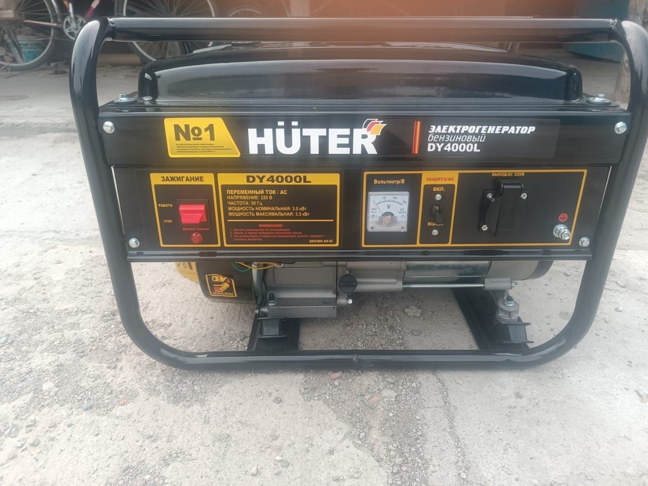 Генератор DY4000L Huter