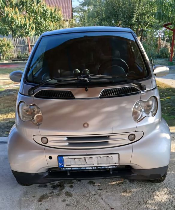 Smart Fortwo 0.8 CDI - Aer Conditionat - Consum 3.5L