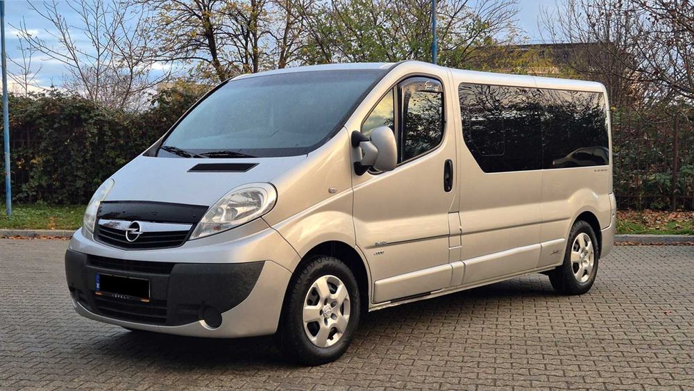 Opel Vivaro An 2014 2,0 Diesel 8+1 Locuri Model Lung Trafic