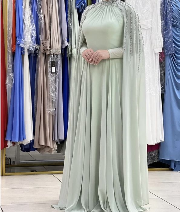 Платье 1 раз одевали