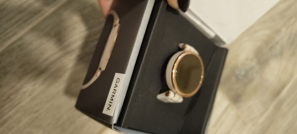 Garmin Lily дамски часовник