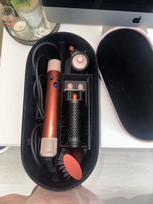 dyson airwrap nou