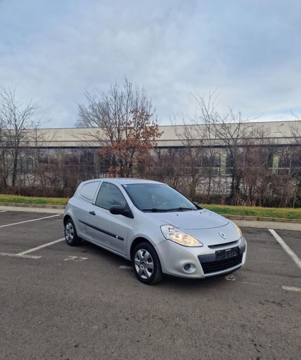 Vând Renault Clio,an 2013,recent adusă în țară