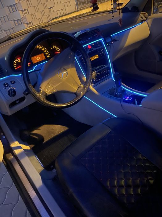Mercedes C coupe 220