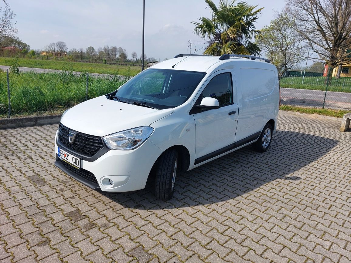 Dacia Dokker 1.6 SCE 102CP 45000km autoutilitara