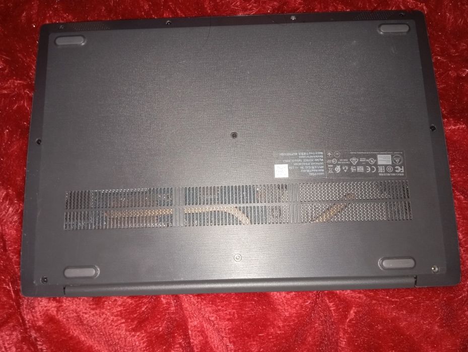 Lenova notebook 512 Gb