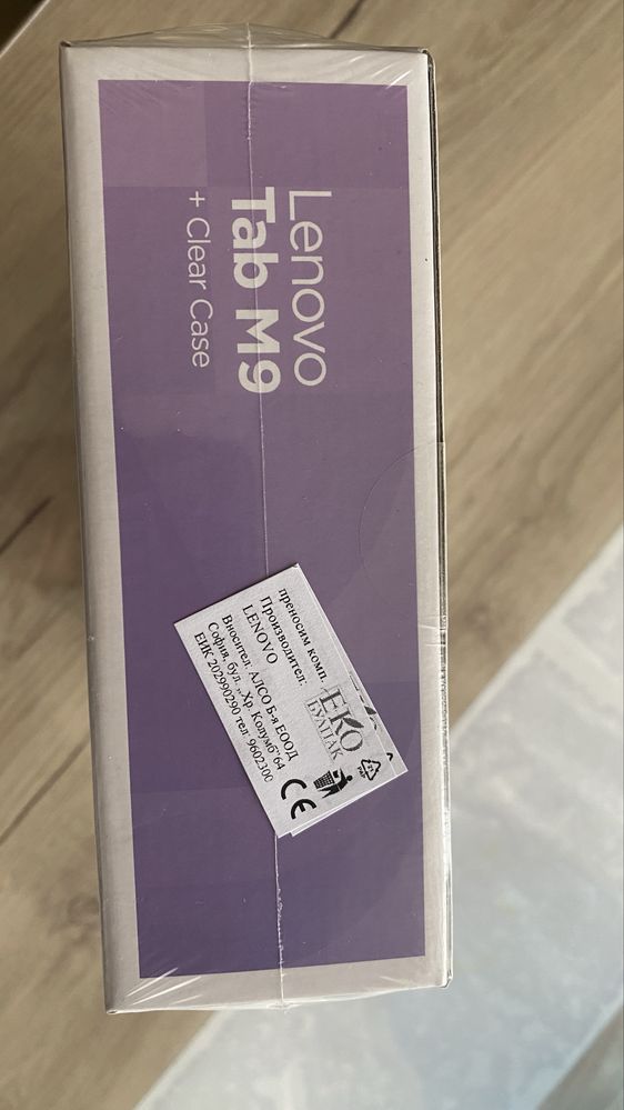 Таблет Lenovo Tab M9