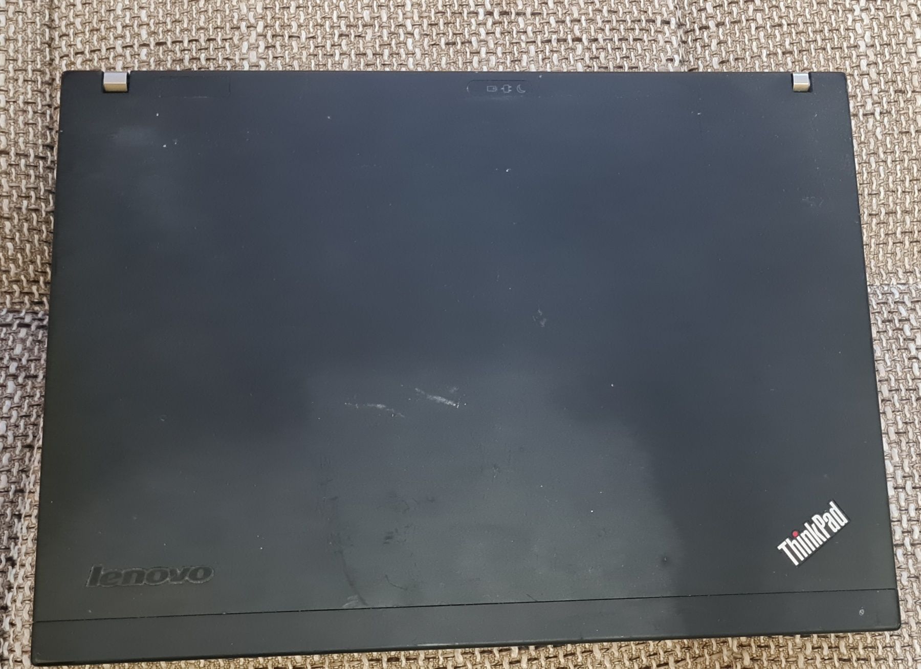 Lenovo x200 4gb 250hdd cpu p8700