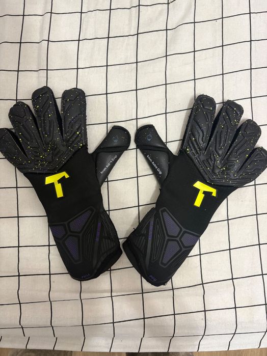 Mănuși portar profesionale t1tan