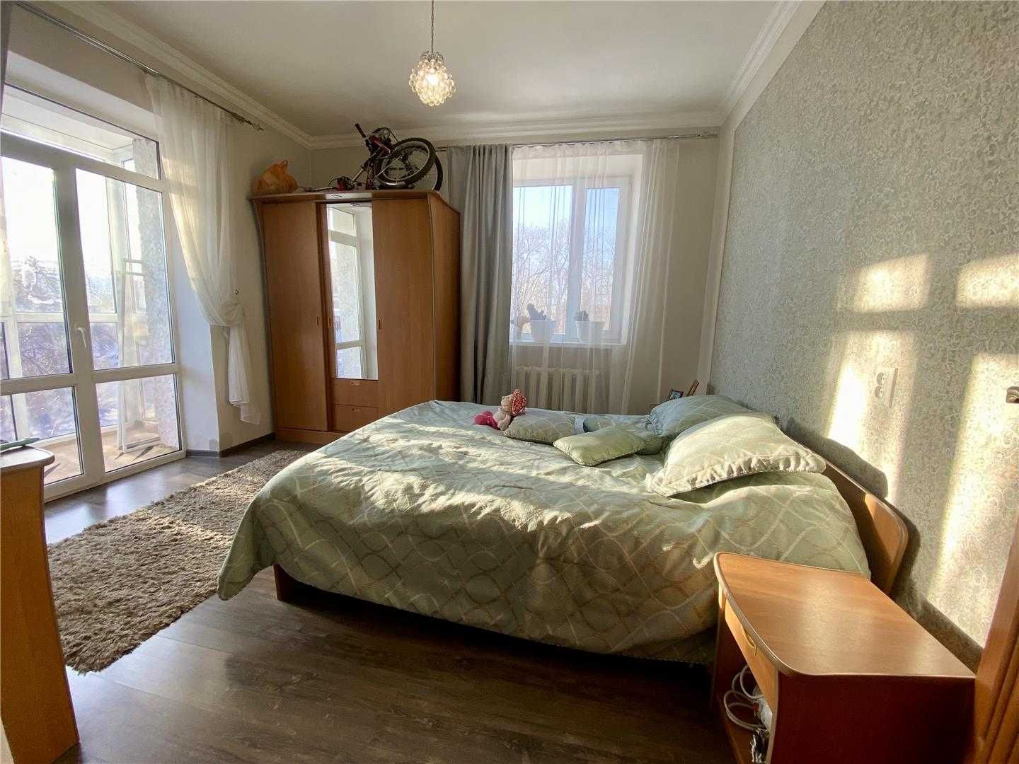 3-х комнатная Болгарка  с ремонтом и мебелью в р-не Акимата