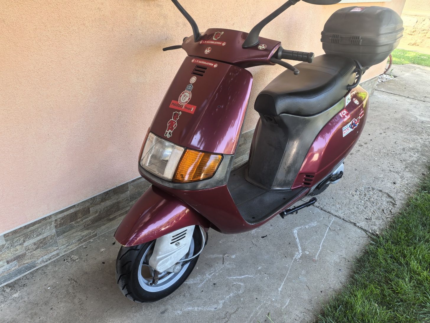 PIAGGIO VESPA SFERA 50 Скутер Мотоциклет 50кубика