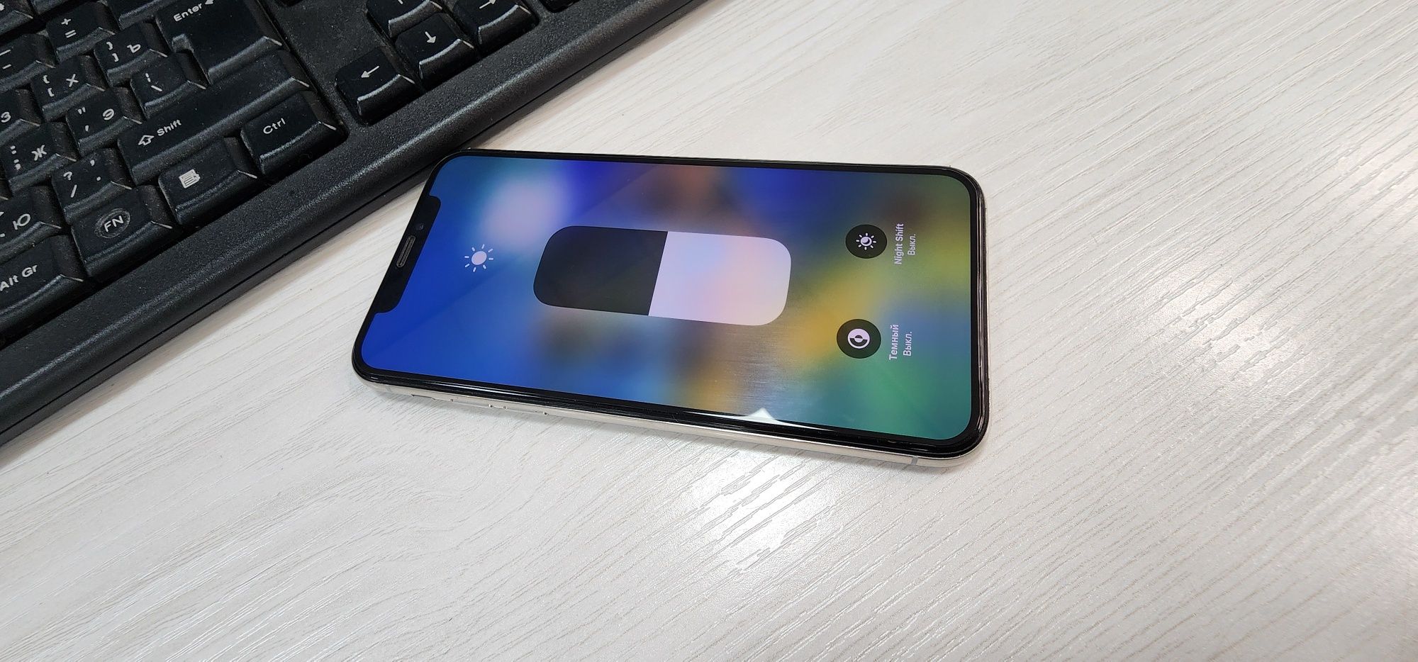 Iphone X LL/A 256GB White Karobka dk ideal Sastayana srochna