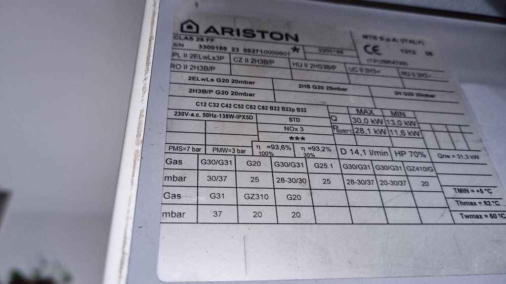Ariston CLAS 28 FF