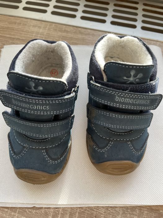 Papuci biomecanics 21