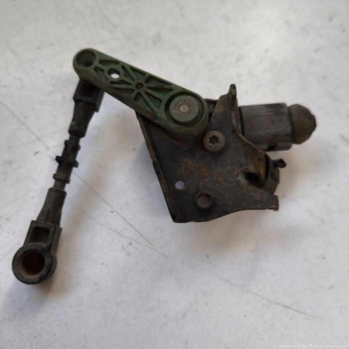 Senzor nivel stanga fata SKODA OCTAVIA III (5E3, NL3, NR3) [ 2012 - > ] OEM 4b0973712a