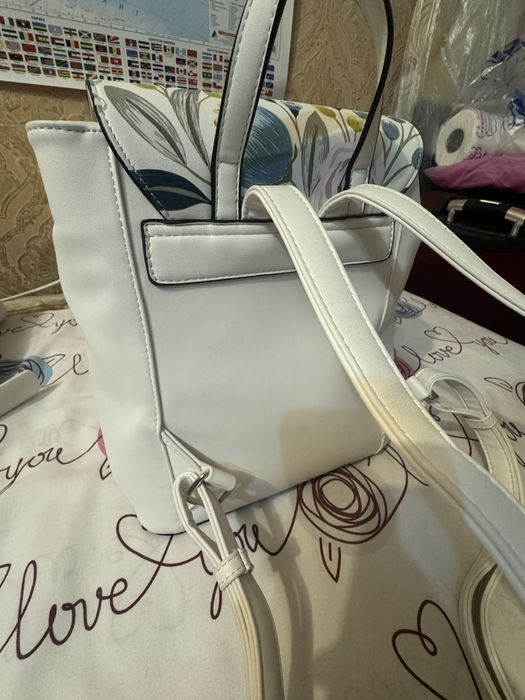 Продам рюкзак новый Daniele Partici