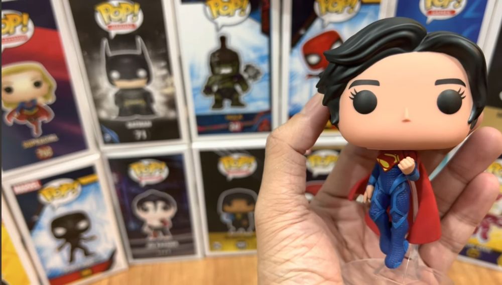Funkopop super girl the flash movie