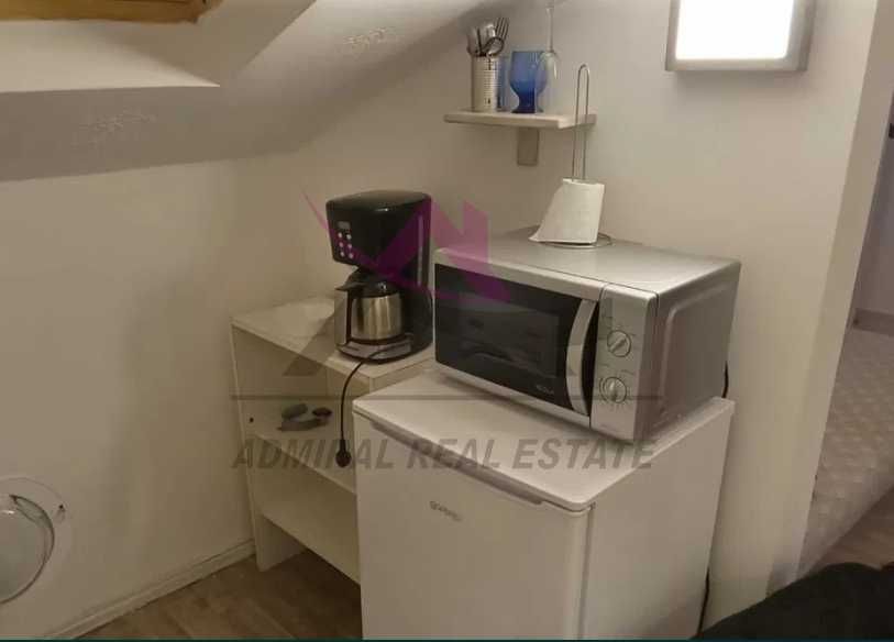 Дава се под наем Едностаен апартамент в Варна, Лятно кино Тракия - 27 кв.м за 225 € - Снимка #2