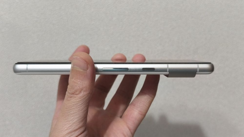 Продам Pixel 7 8/128