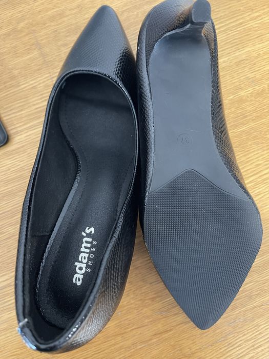 Pantofi Adam’s