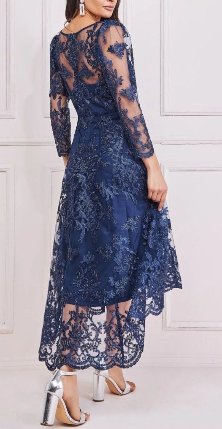 Нова! Официална рокля Goddiva London