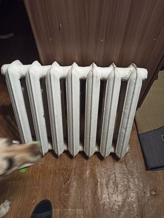 Батарей чугунные