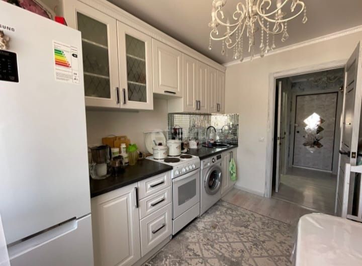 Продаётся 3х комнатная квартира, новая планировка.