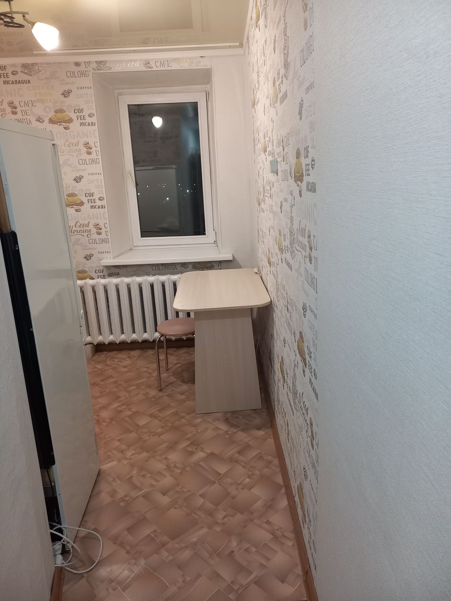 Сдаётся комнатная посуточно